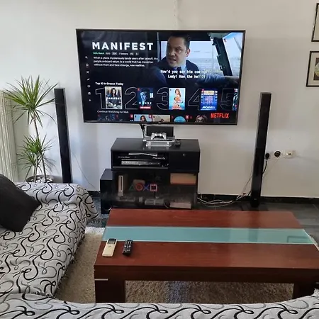 Luxury - City Center Apartment